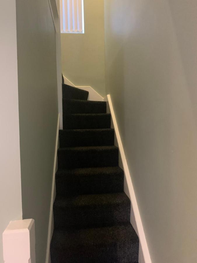 2 Bedroom Cheerful House Close To City Center Белфаст Екстериор снимка